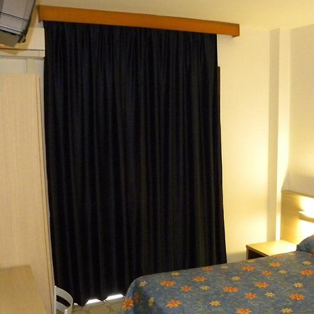 Hotel Santa Cruz Lignano Sabbiadoro Kültér fotó