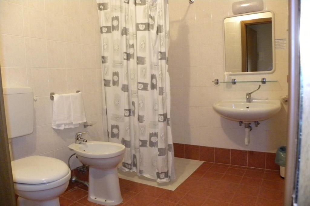 Hotel Santa Cruz Lignano Sabbiadoro Szoba fotó